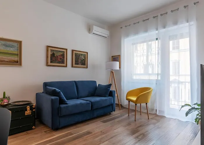 Piazza Re Di Comfy *
