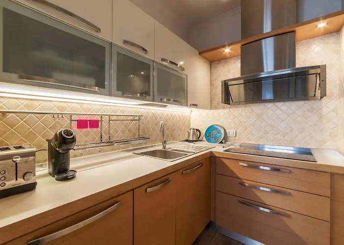 Apartment Piazza Re Di Comfy